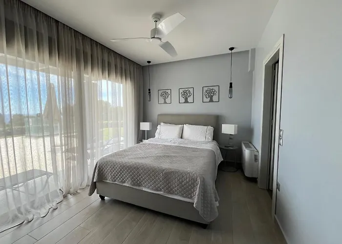 Villa Avithos Blue Svoronata