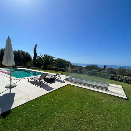 Avithos Blue וילה