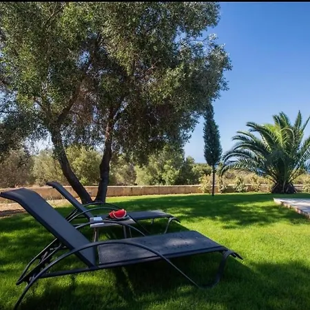 Avithos Blue וילה *