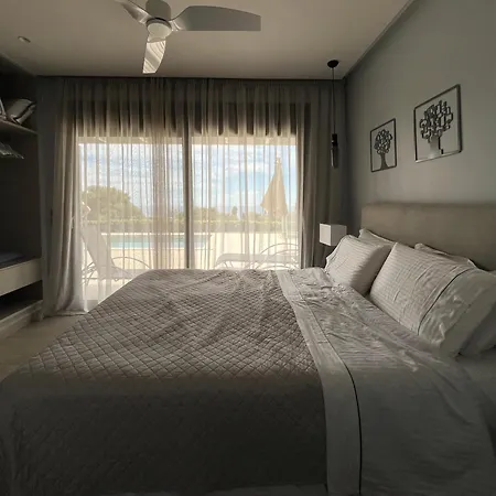 Avithos Blue * סבורונטה