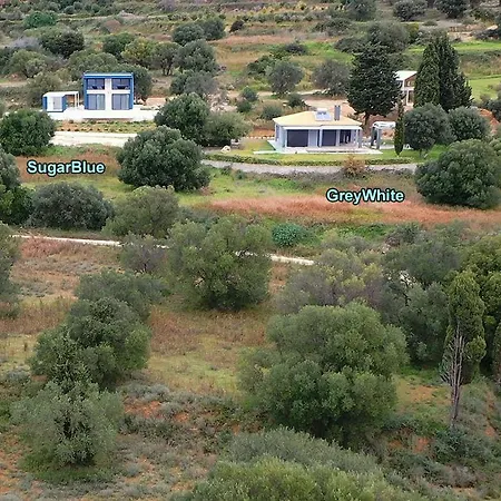 Avithos Blue Villa *